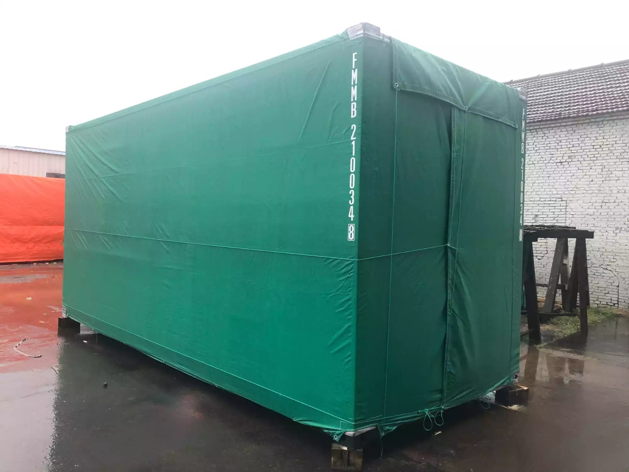 self-storage-shipping-container-export-to-japan-before-delivery-with-pvc-cover